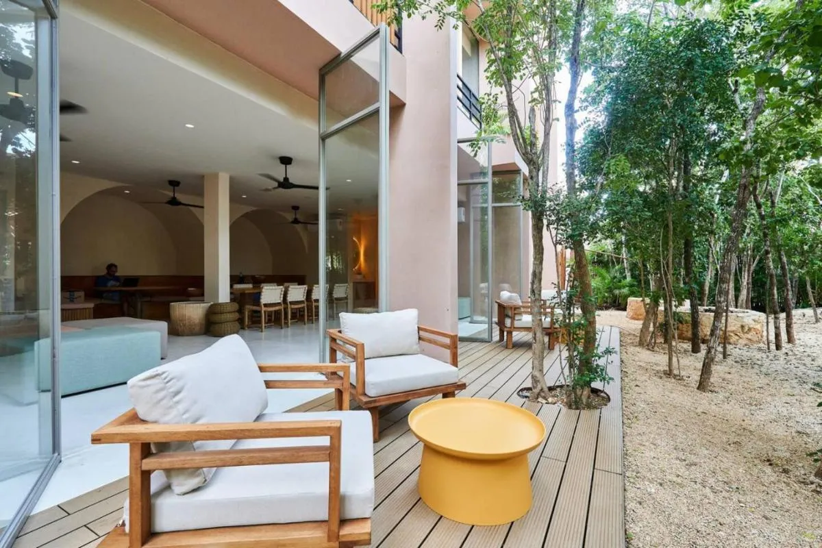 Image 5 of Aflora Jewel Designer Studio