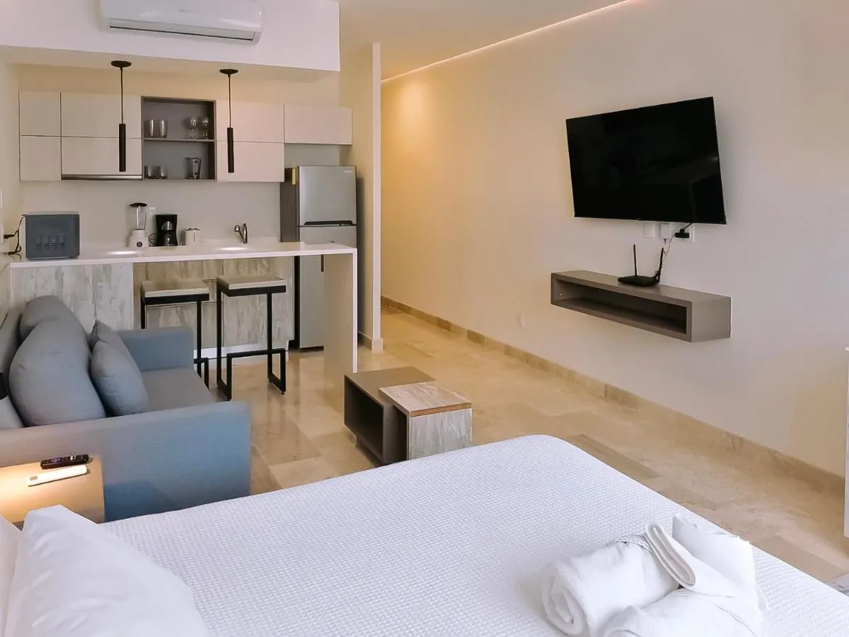 Image 5 of Aldea Zama Studio: Pool & Gym