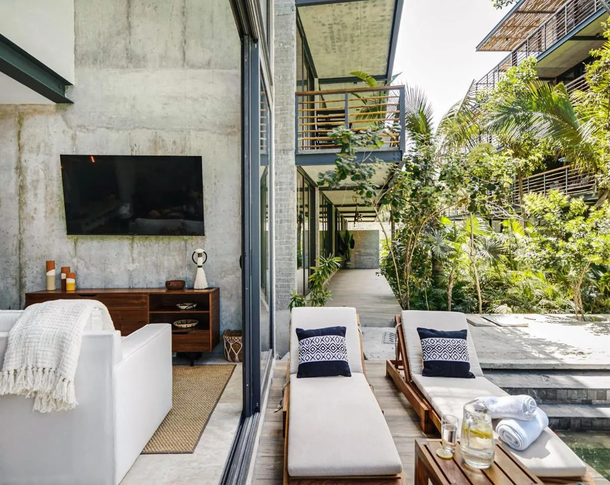 Image 5 of Amazing 1BR Swim Up Cenote Gym