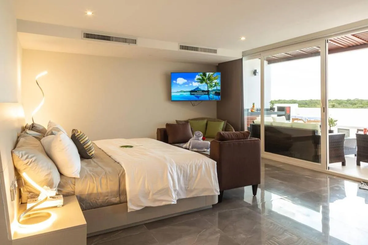 Image 6 of Amazing Top Floor Apartments BBQ Pool Sea View Jungle View