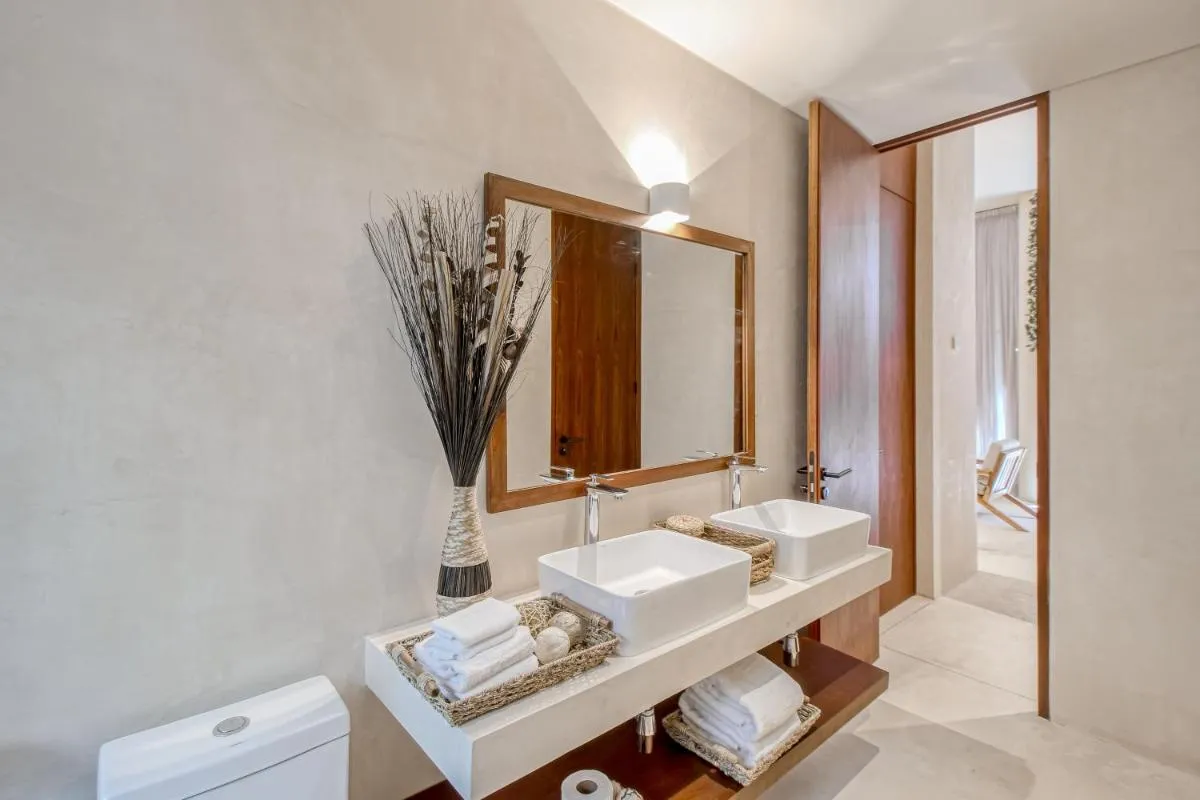 Image 2 of Amelia 104 Sanctuary