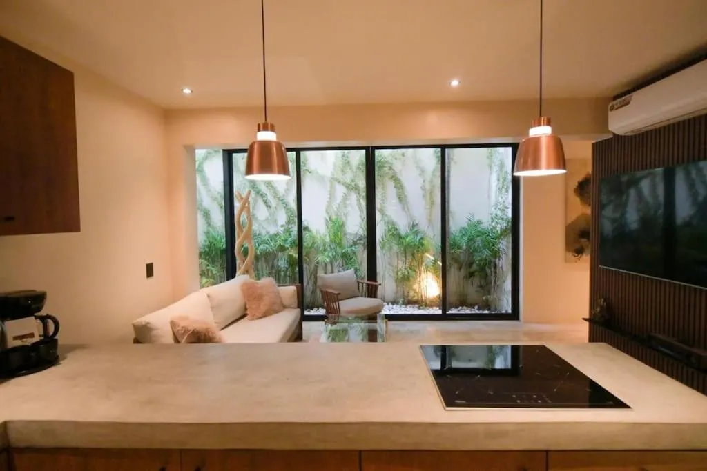 Image 4 of Amethyst – Pool and Gym only 10 min to the Free Beach Club