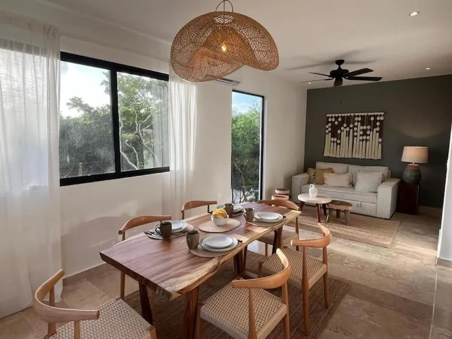 Image 2 of Apartamento de lujo 2 dormitorios con balcón Aldea Zama Tulum