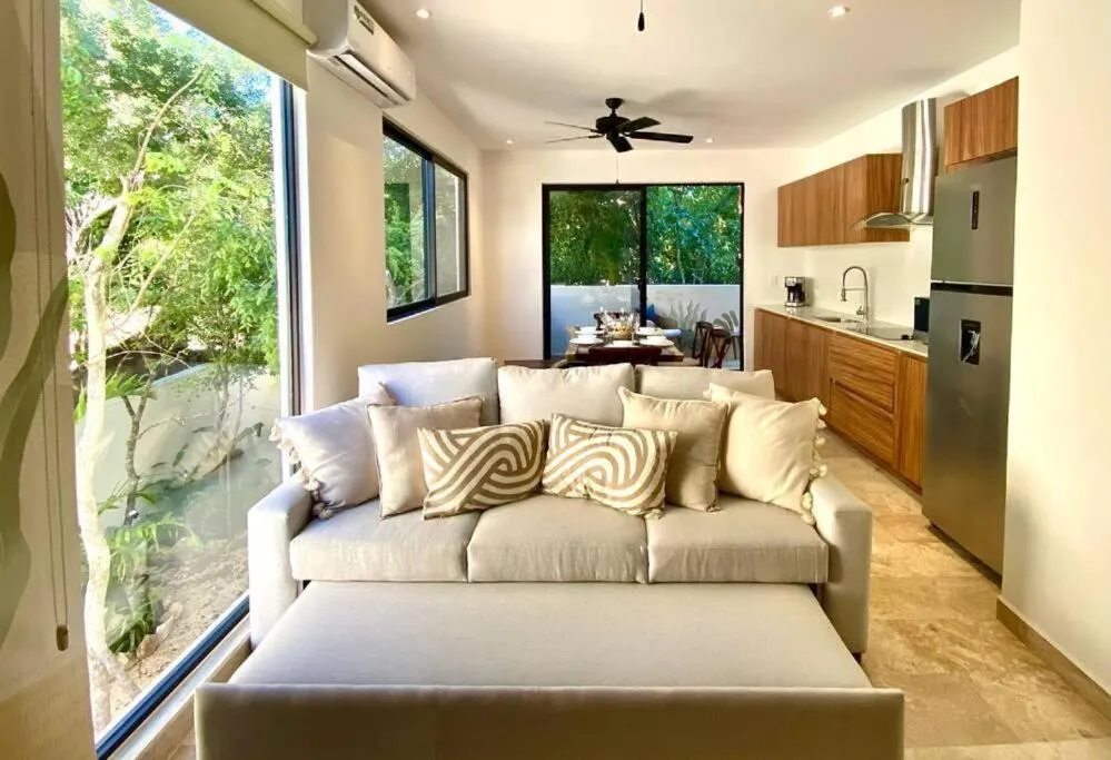 Image of Apartamento nuevo estilo ecológico para 6 personas Aldea Zama Tulum