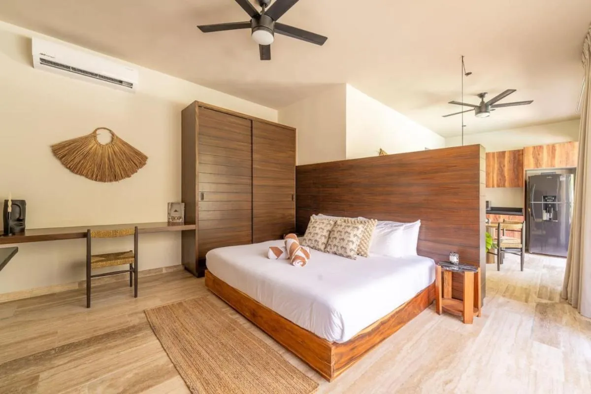 Image 1 of Attha Bliss Swim Up