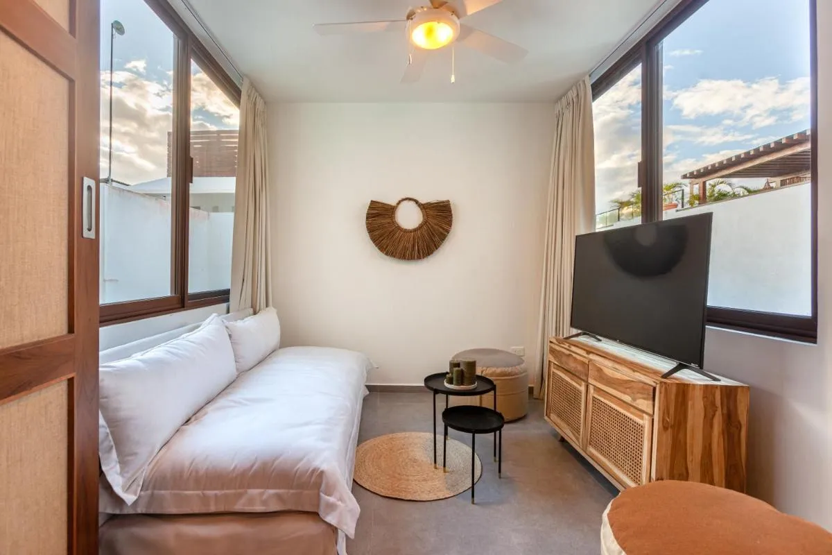 Image 3 of Azalea by Zamá Homes