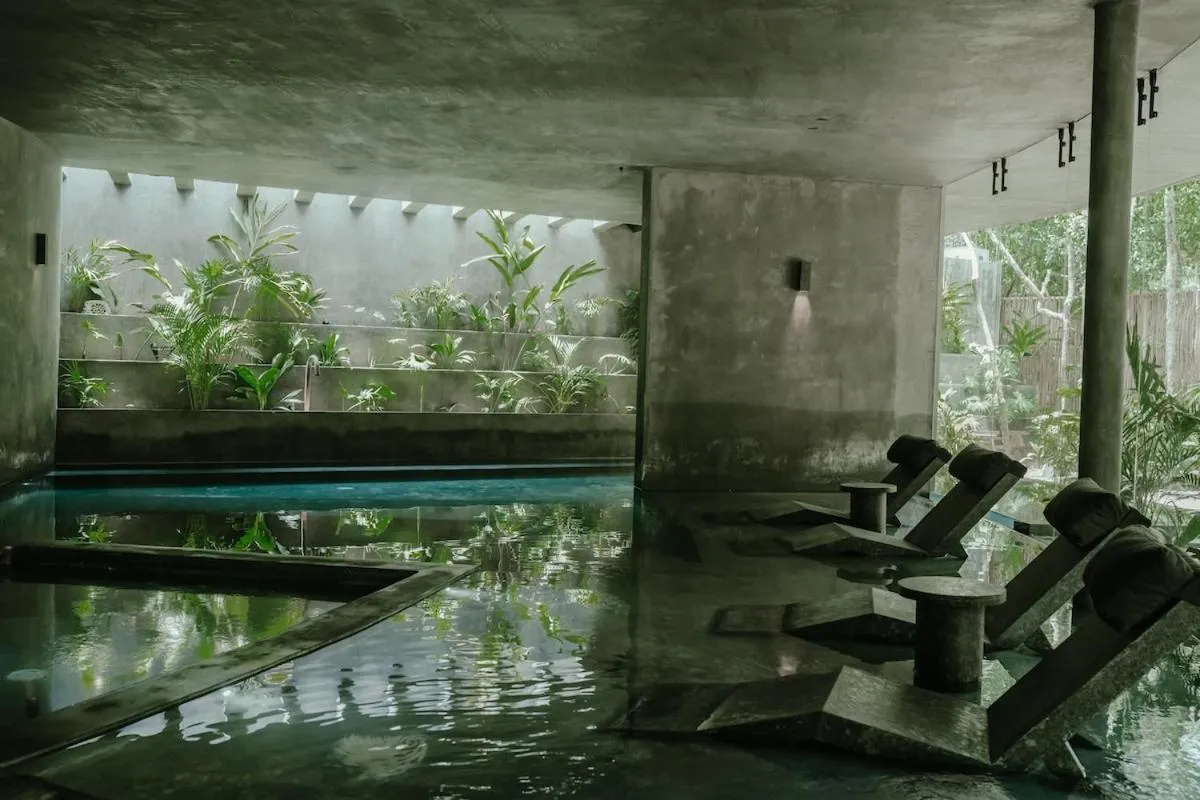 Image 3 of Barneys NY Residences with private pool and 24h security