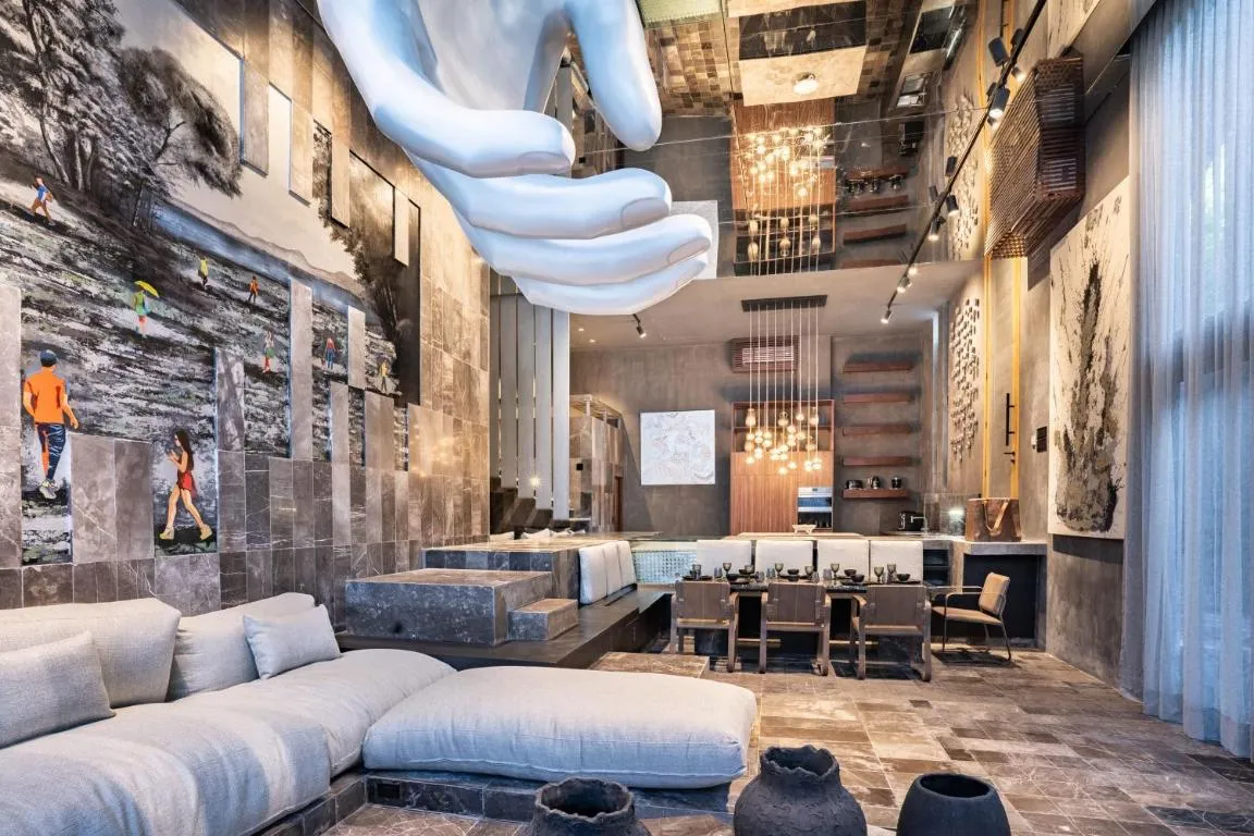 Image of Barneys New York Luxury Silver Condo
