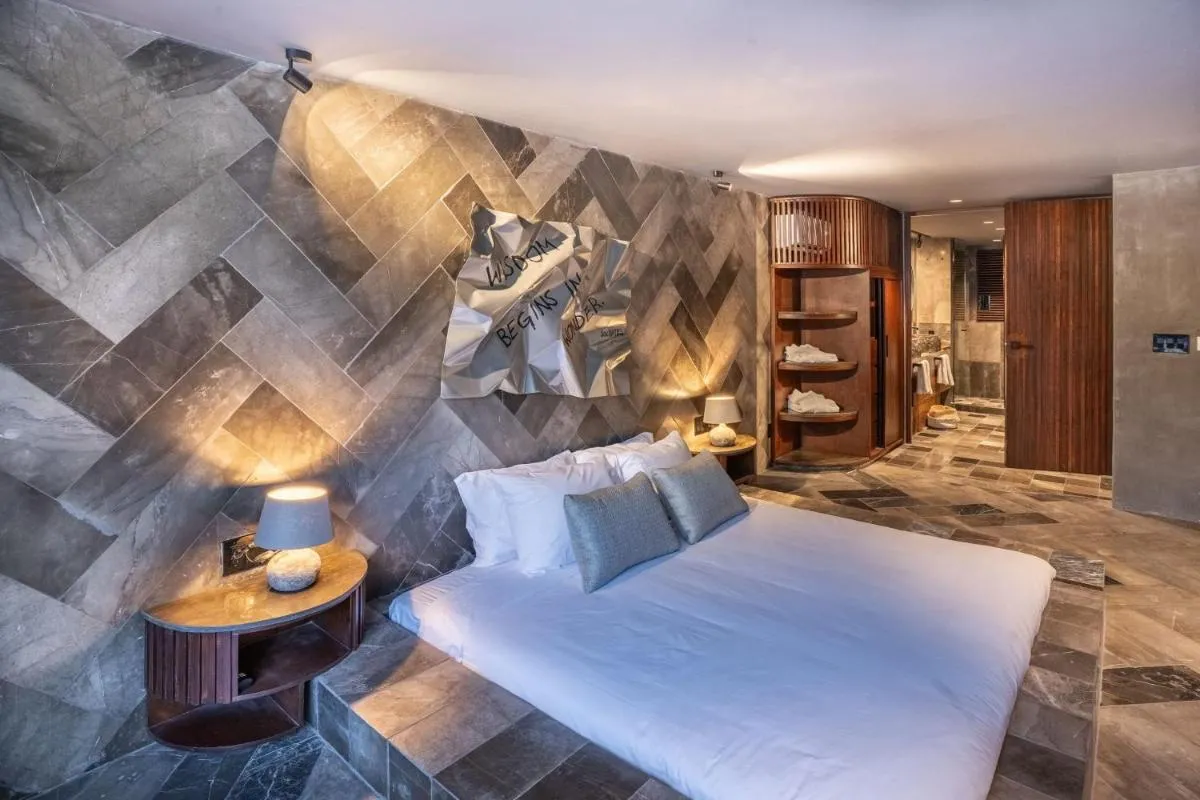 Image 1 of Barneys New York Luxury Silver Condo