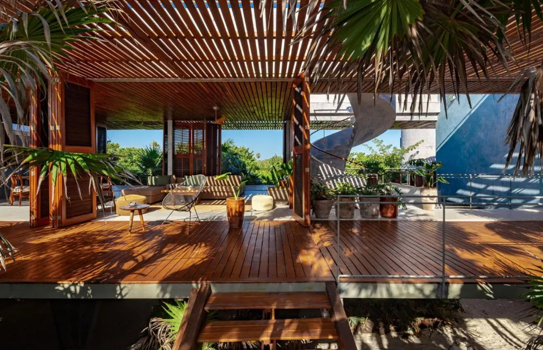 Image 3 of Beachfront Villa in the middle of jungle!