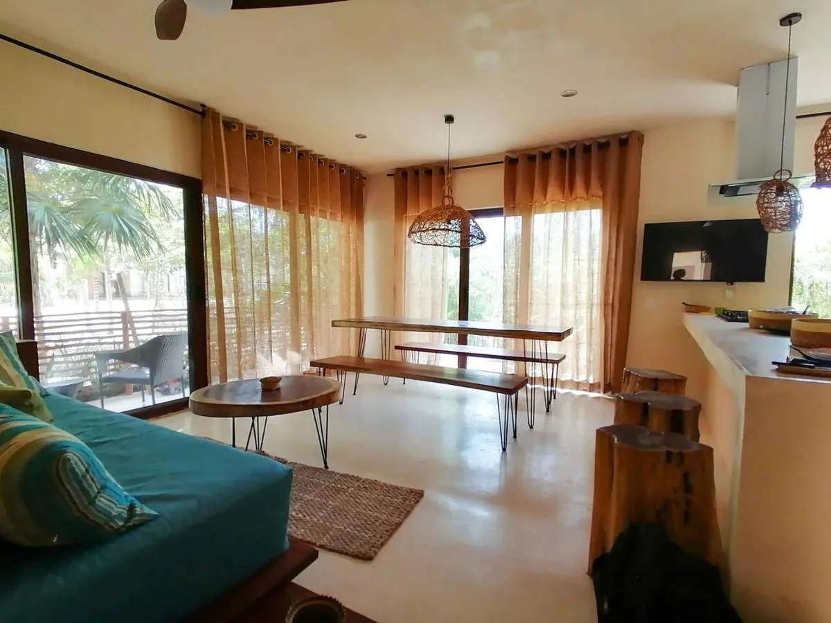 Image 1 of Belche 103