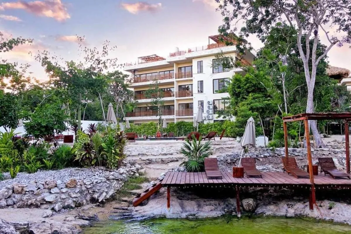 Image 2 of Belche 103