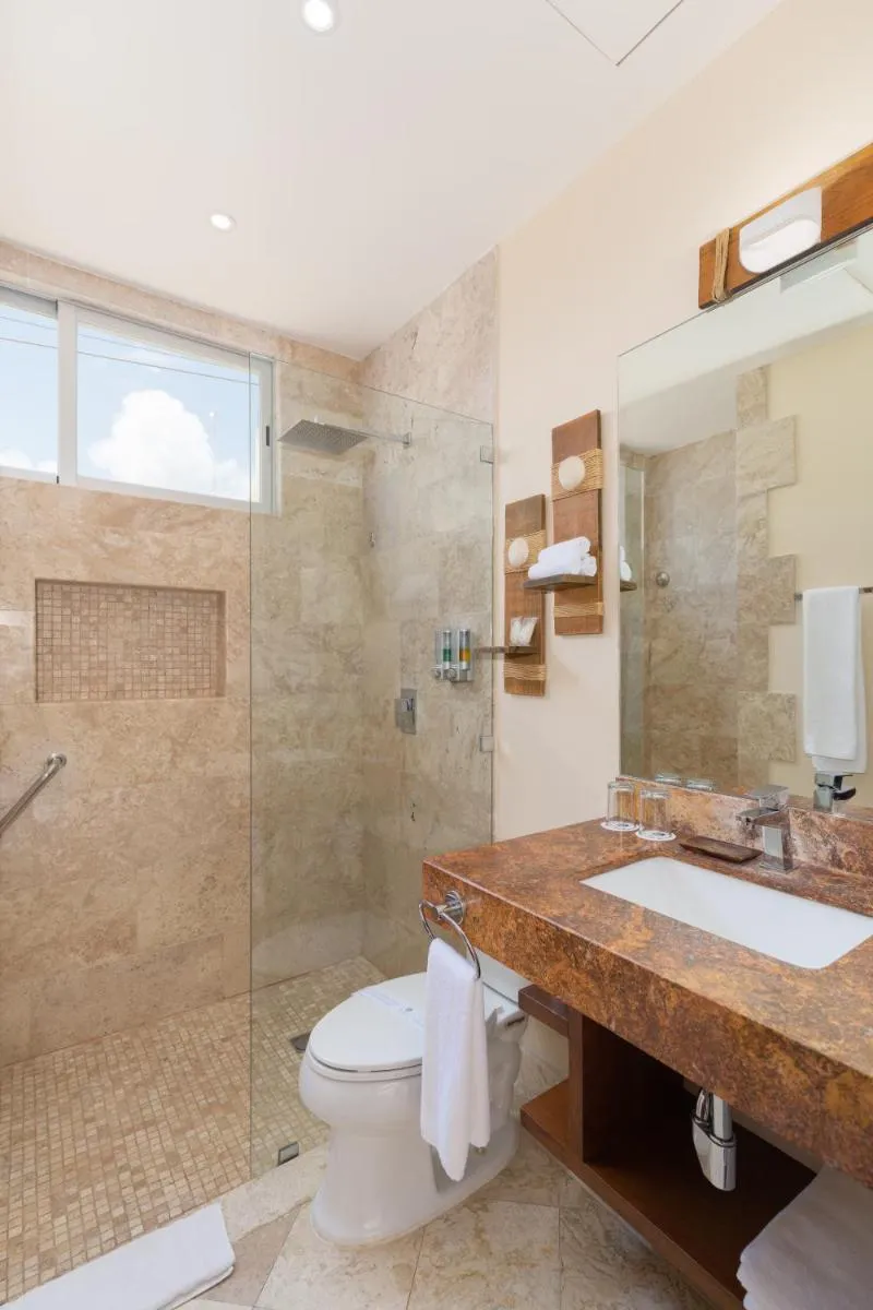 Image 3 of Biwa Tulum