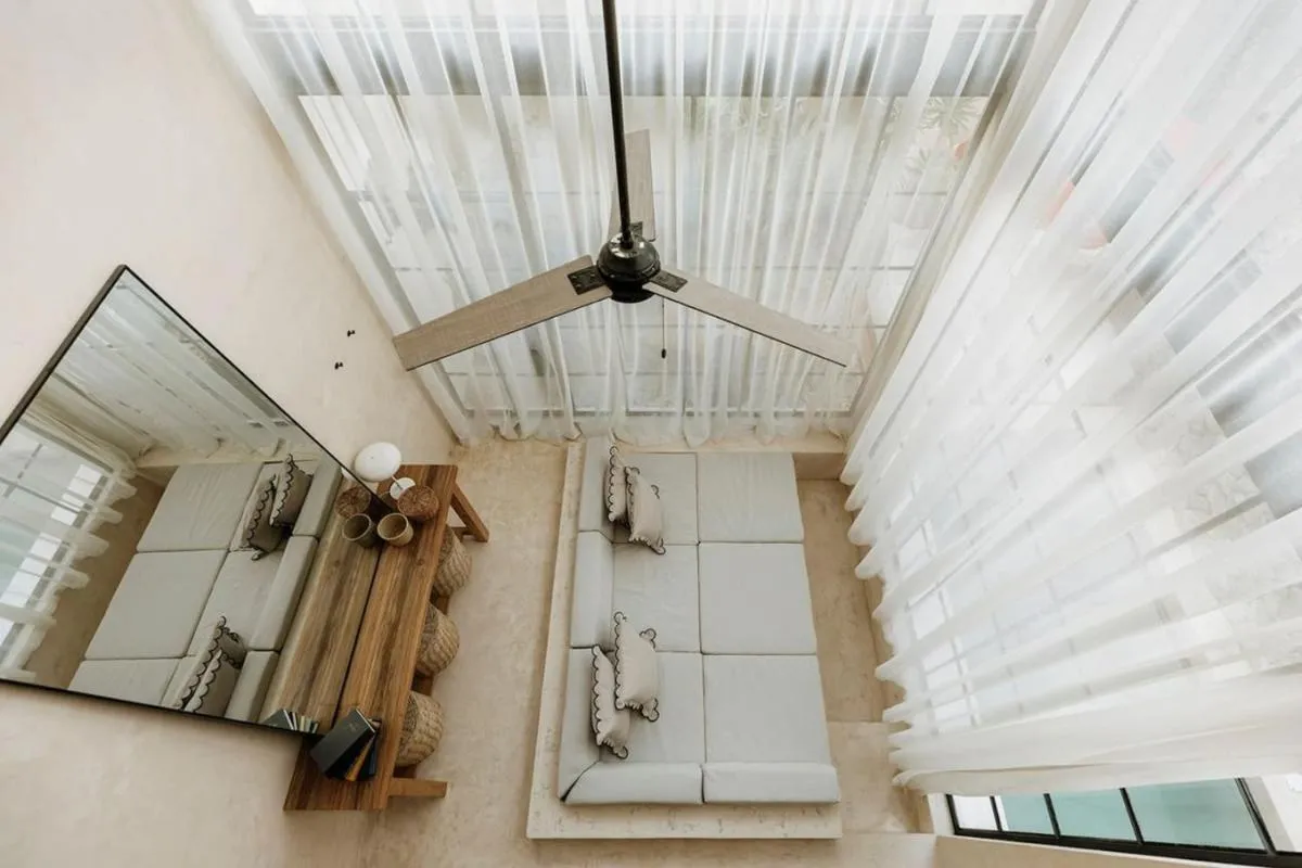 Image 2 of Casa Crocata Romance and Retro