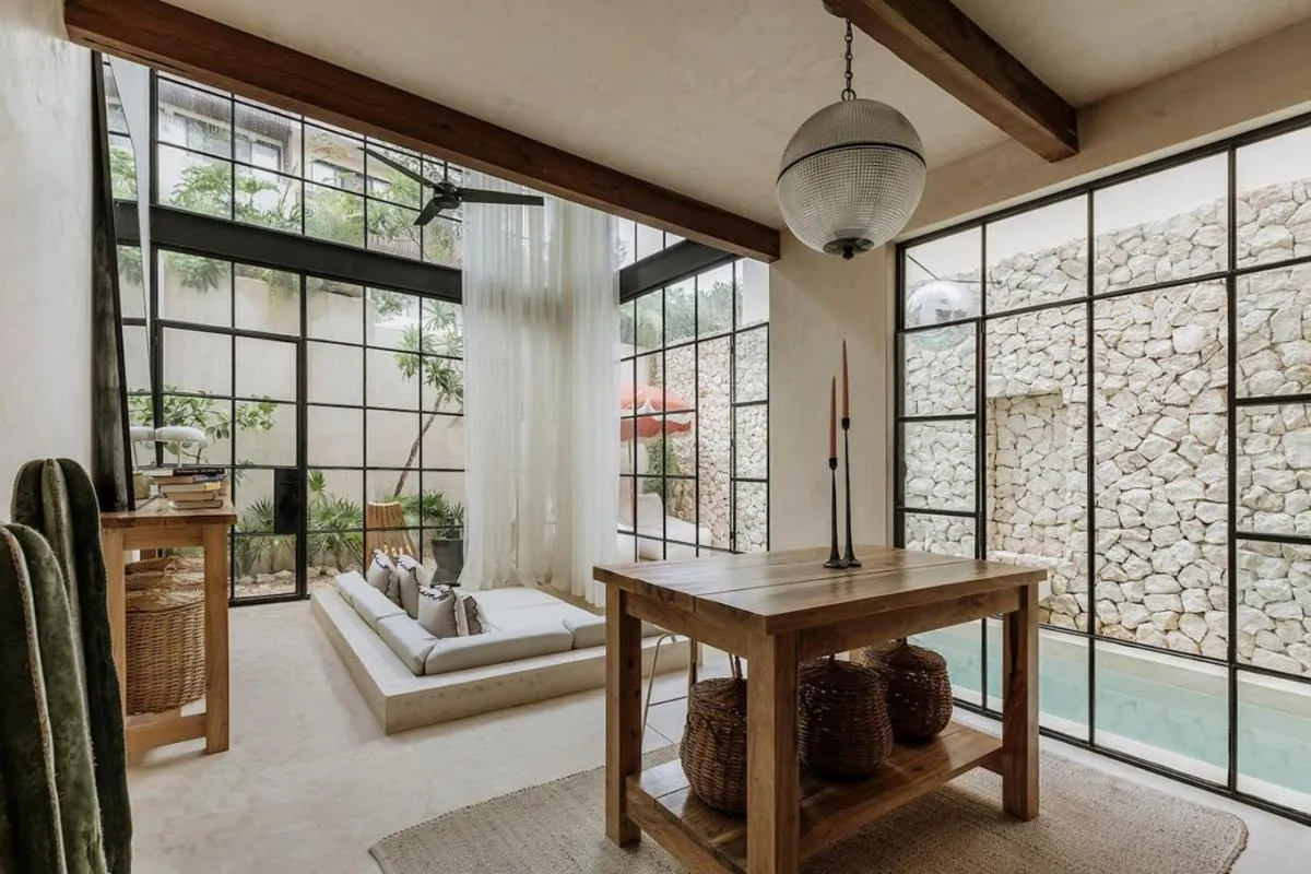 Image 3 of Casa Crocata Romance and Retro