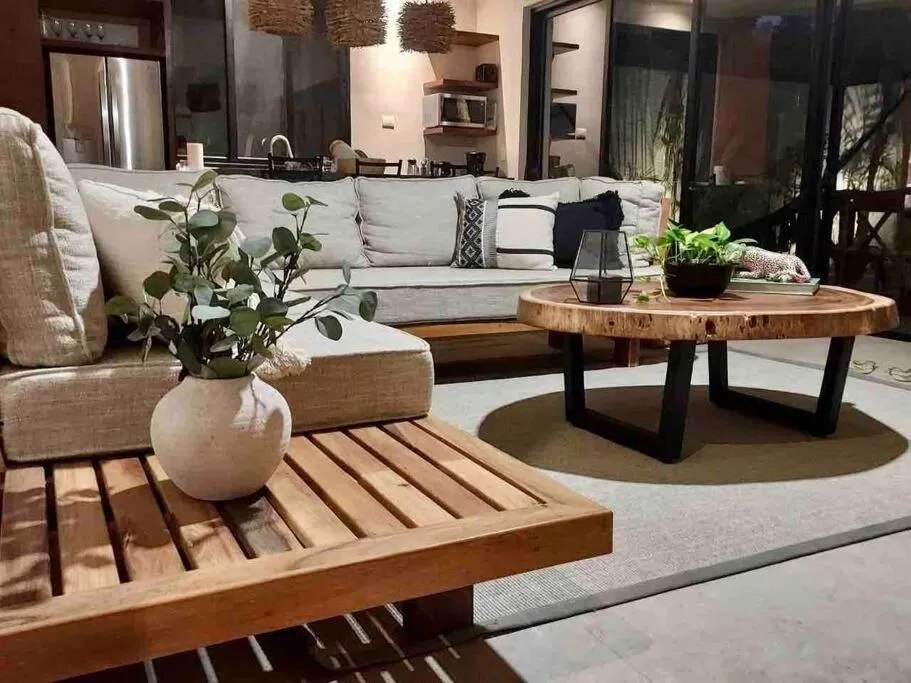 Image 3 of Casa Kuk, stylish, Beach at 5 min, Pool, Concierge