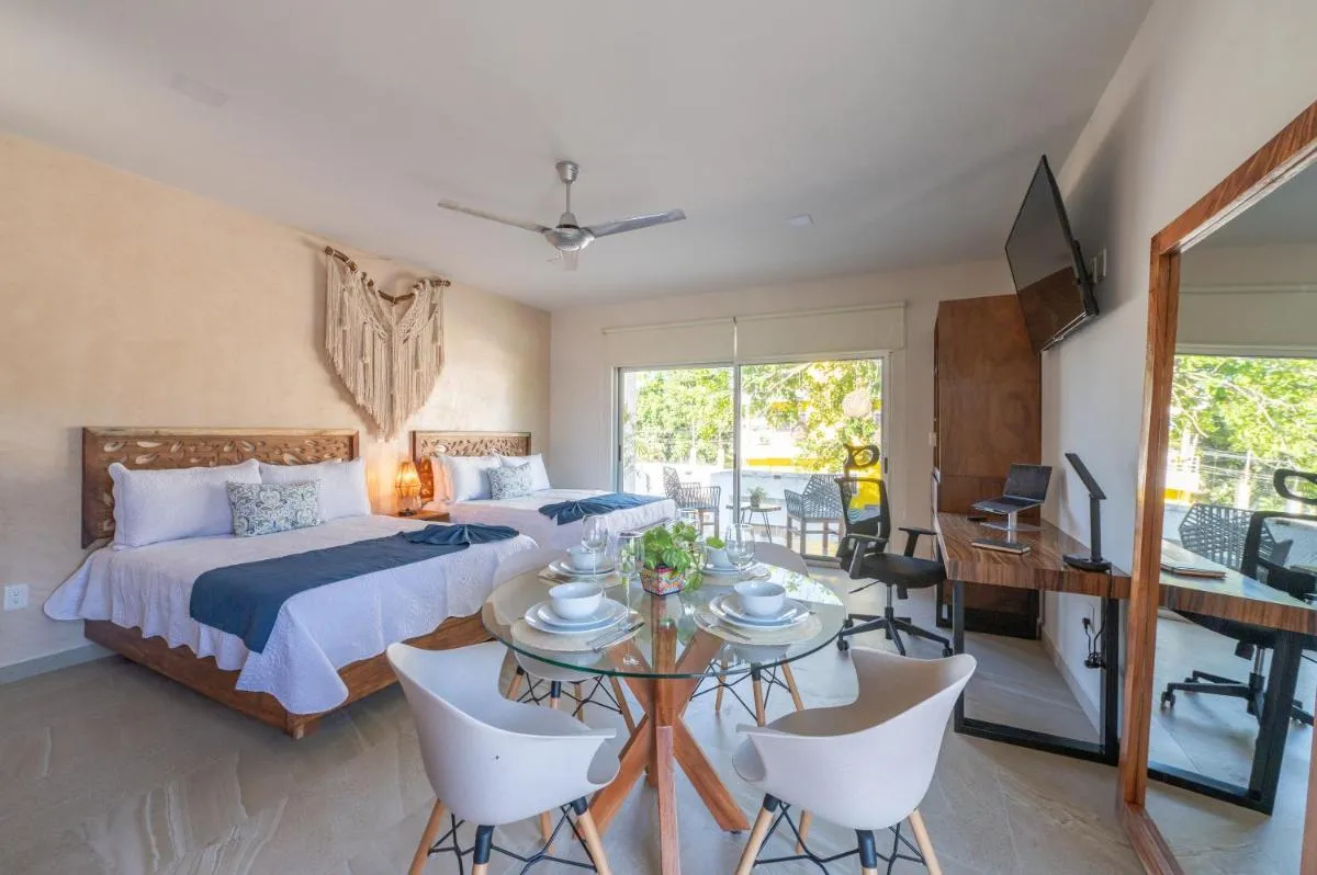 Image 6 of Casa del Arbol