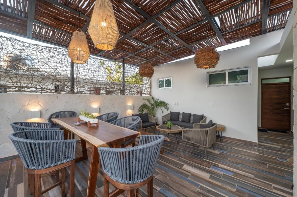 Image 4 of Casa del Arbol