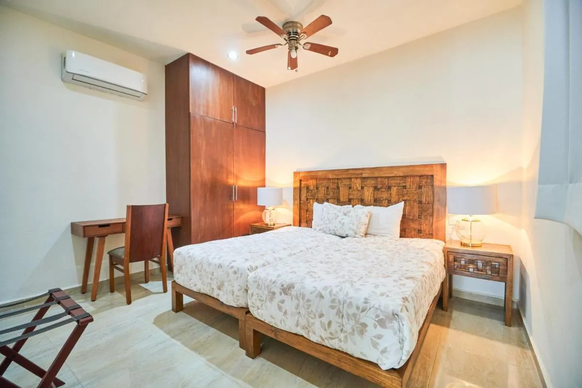 Image 6 of Cave Apartments Mexico 7