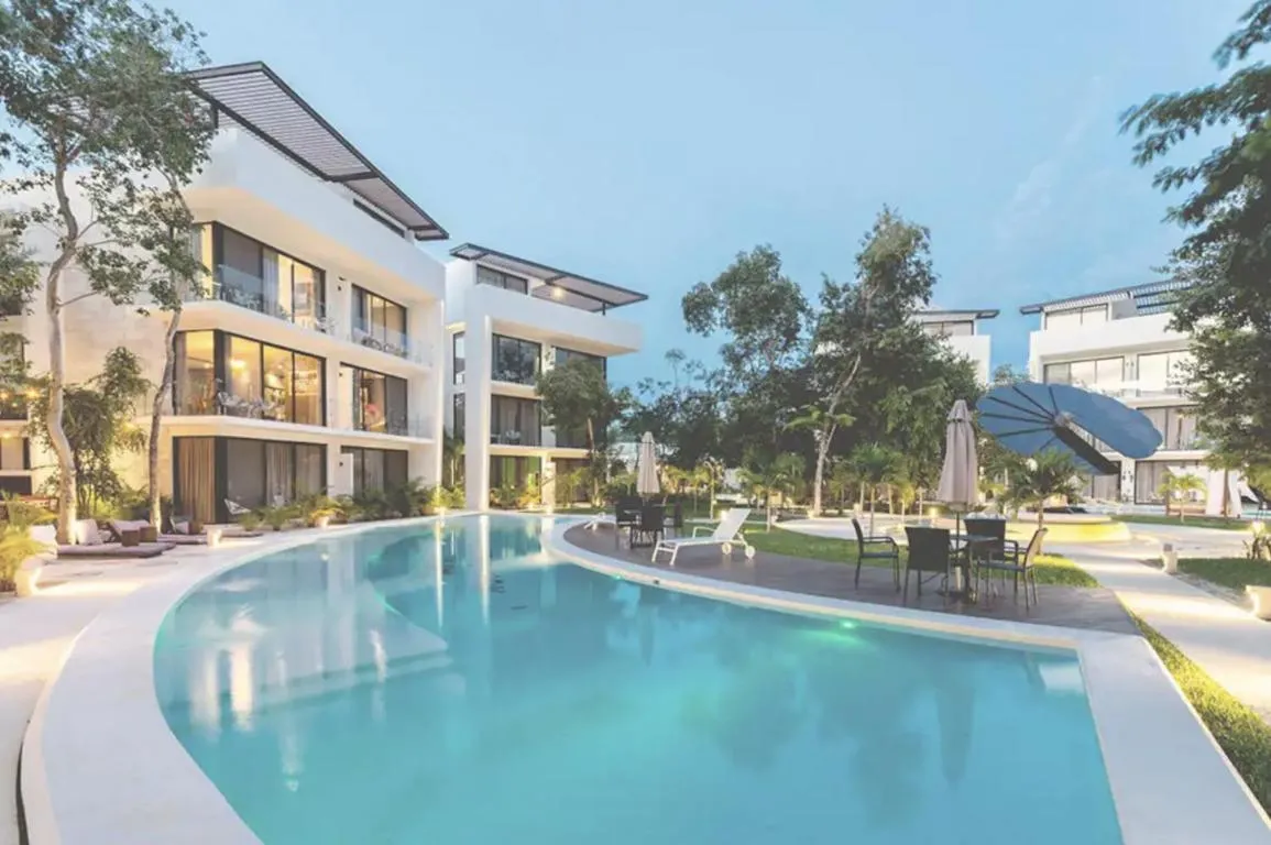 Image of Central Park 103 Cozy and Modern Studio Spa Restaurant Gym