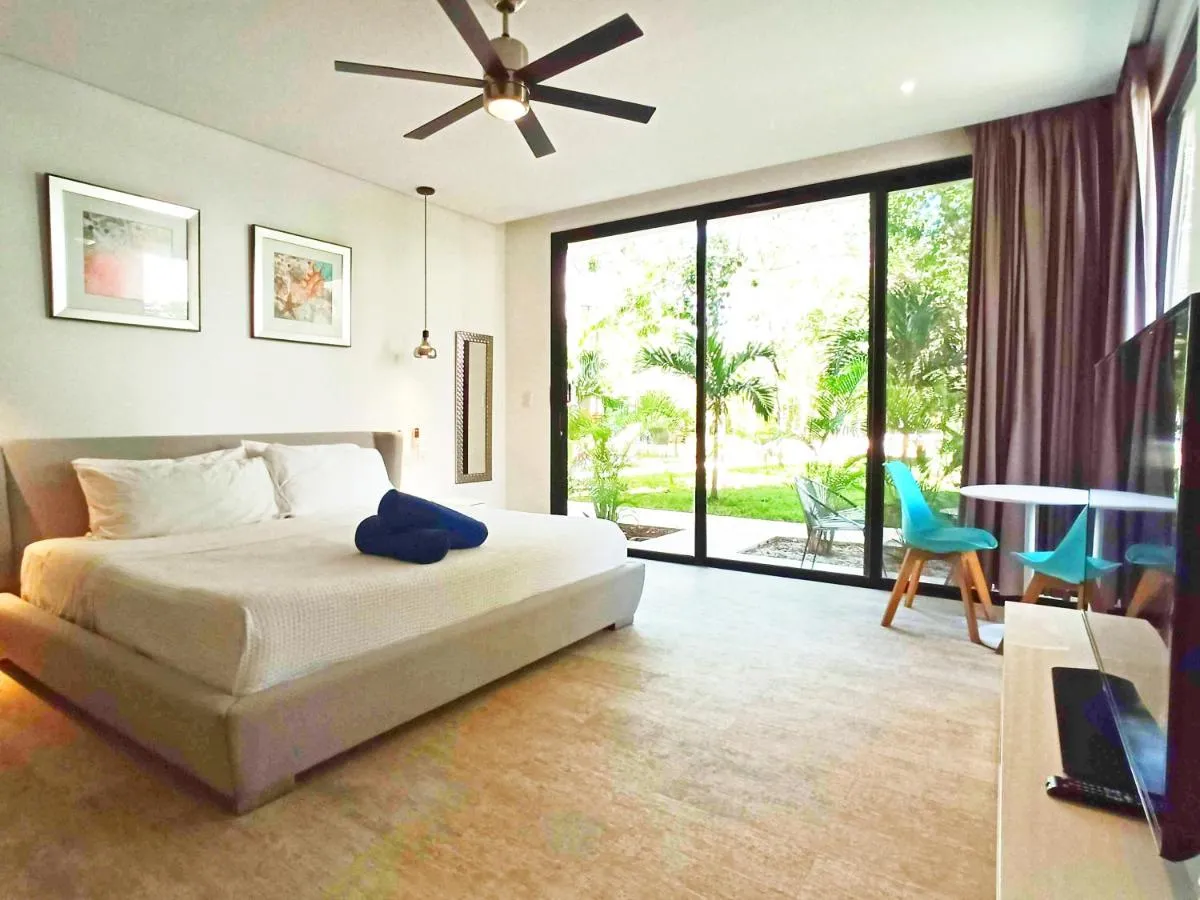 Image 6 of Central Park 103 Cozy and Modern Studio Spa Restaurant Gym