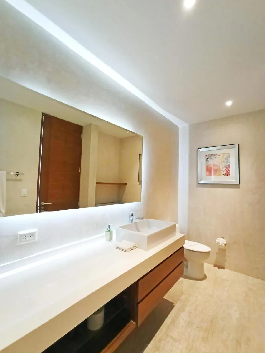 Image 3 of Central Park 103 Cozy and Modern Studio Spa Restaurant Gym