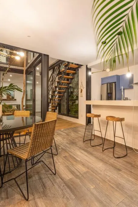 Image 5 of Chic Townhouse With Private Pool And Rooftop View