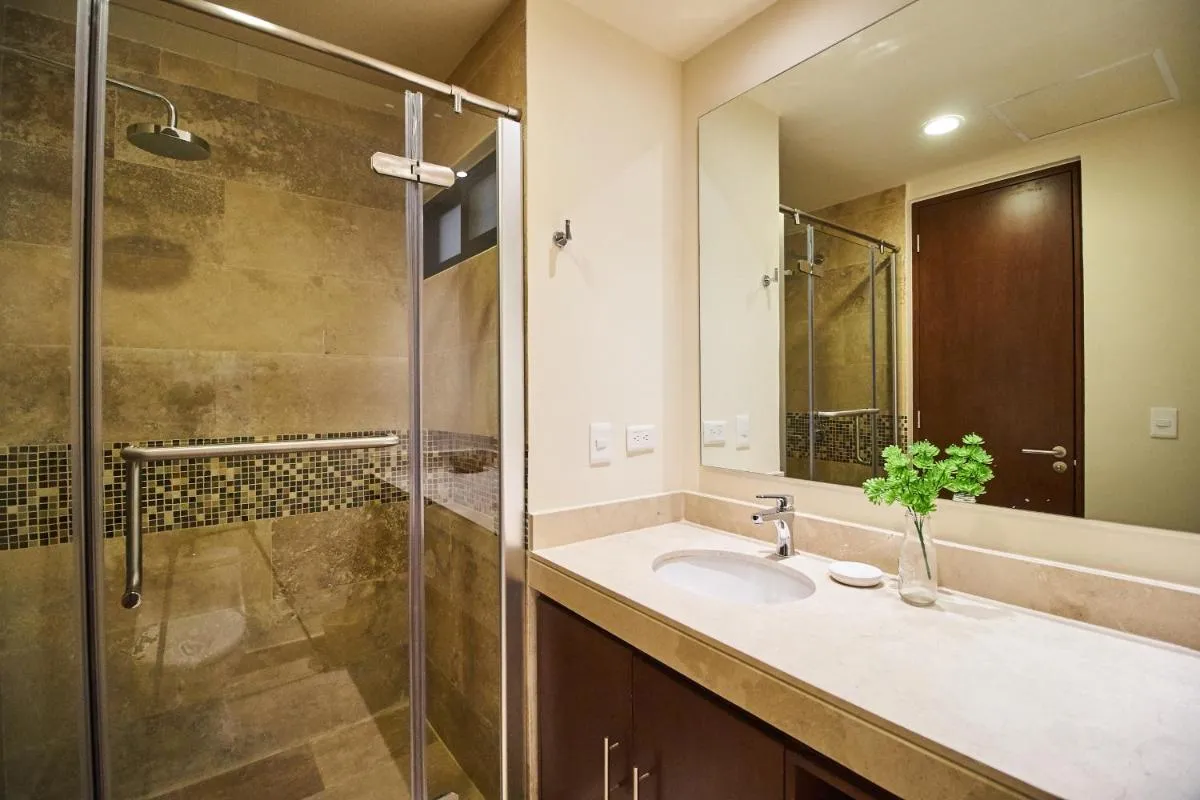 Image 2 of Copperfield – Pool & Gym & Beach club access