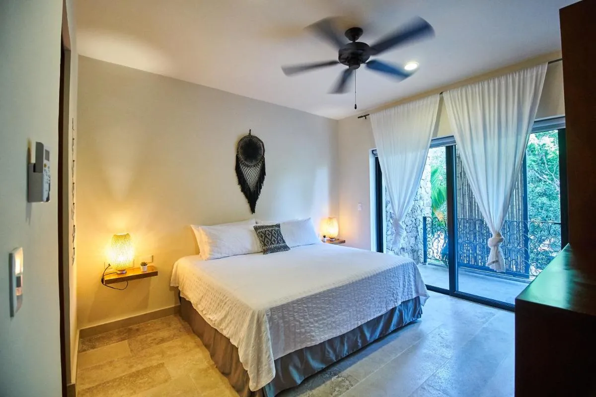 Image 1 of Copperfield – Pool & Gym & Beach club access