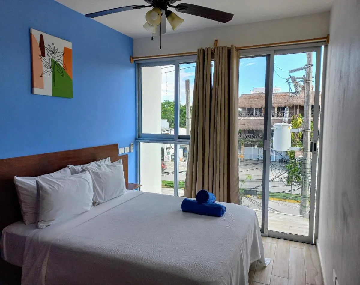 Image 1 of Cozy and spacious apartment by Tulum 10