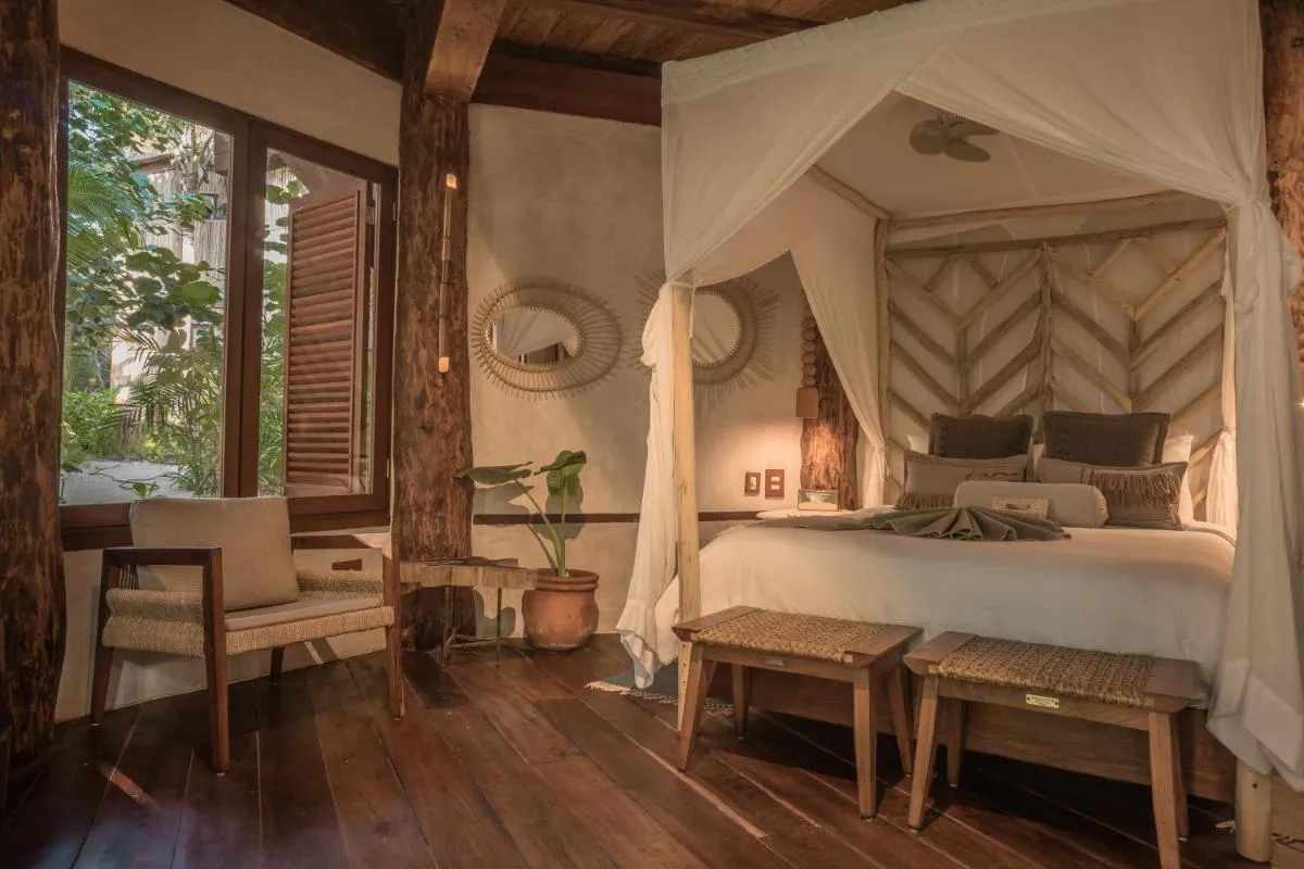 Image 5 of Delek Tulum