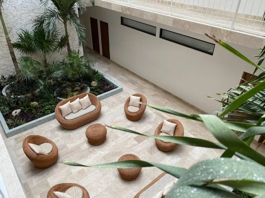 Image 2 of Depa de 1BR Aldea Zama con piscina en roof I GT