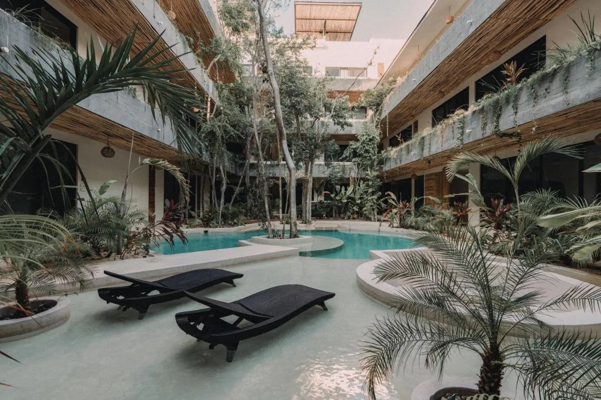 Image 2 of Departamento con piscina privada!