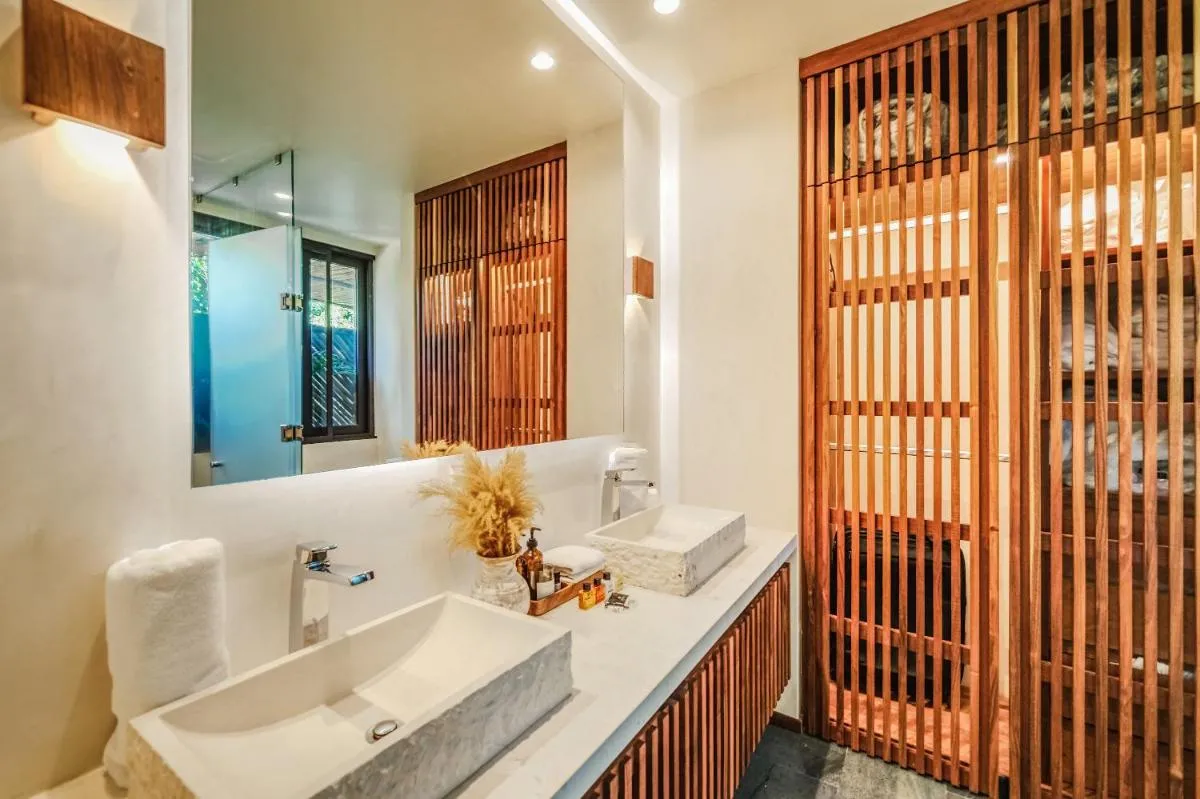 Image 1 of Divine 1BR PH with Private Pool and Spectacular Pools