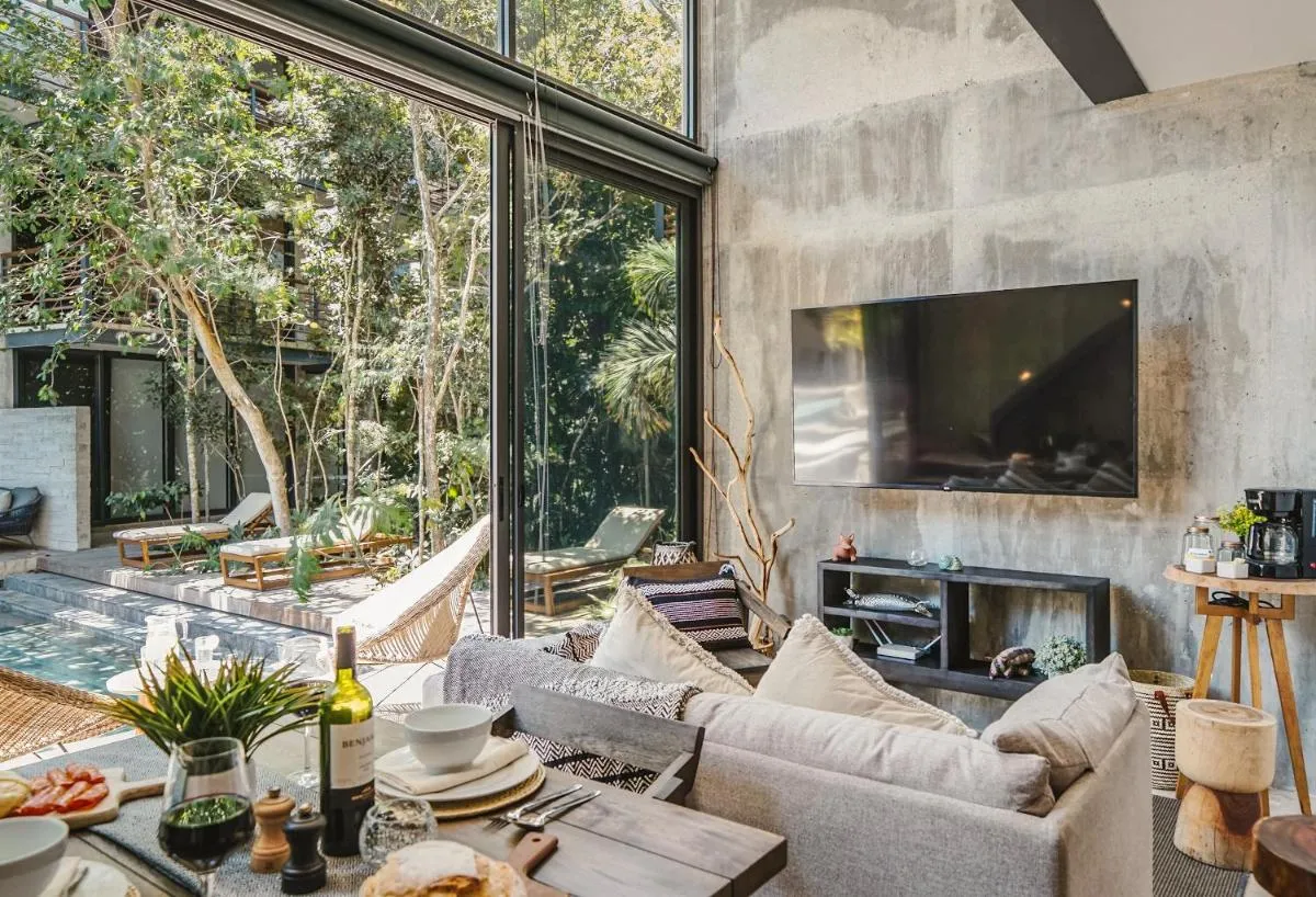 Image 4 of Divine 1BR Swim Up with Cenote and Gym