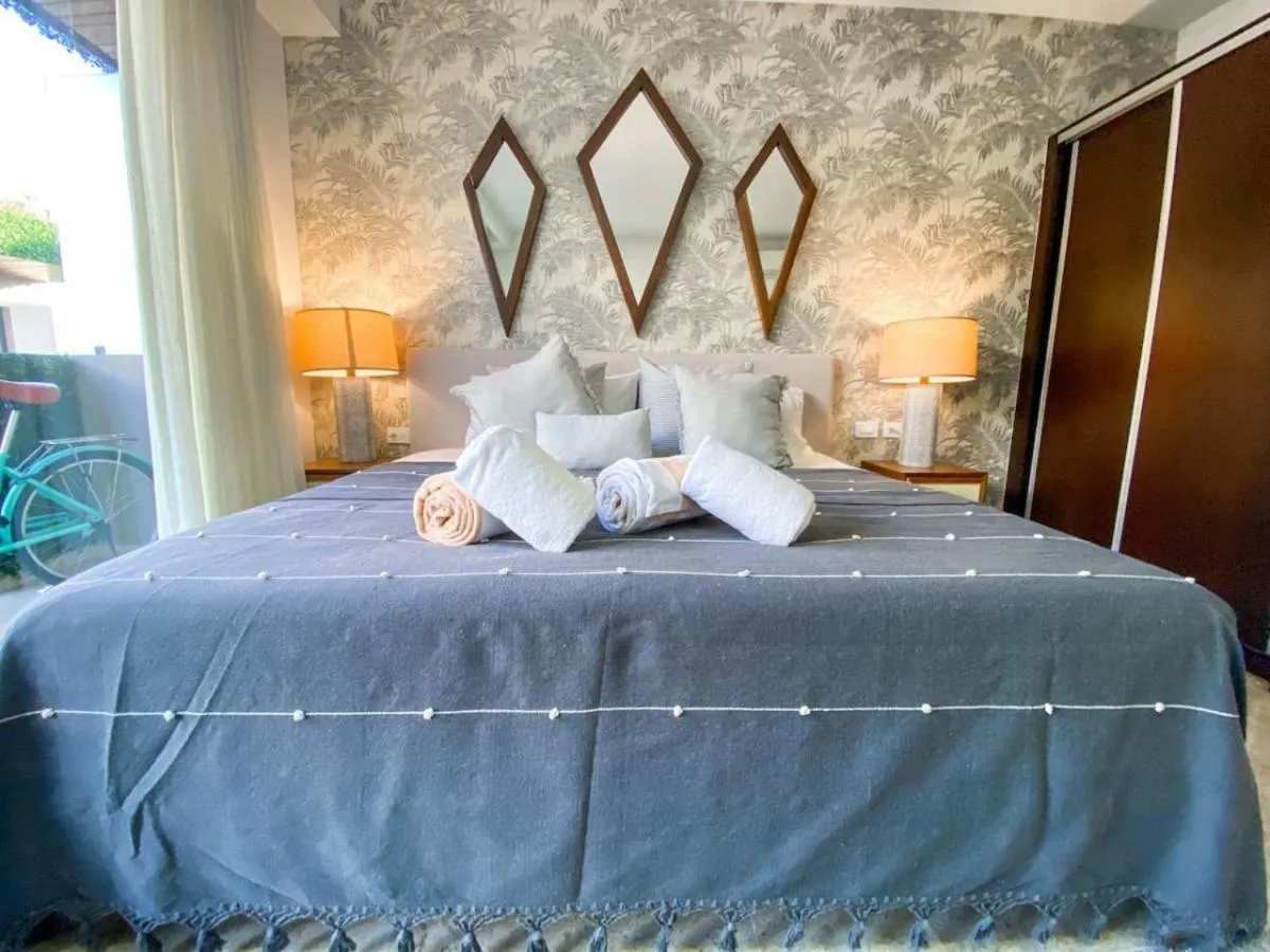 Image 6 of Downtown StudioPH with Priv Roof and Pool. Top Amenities