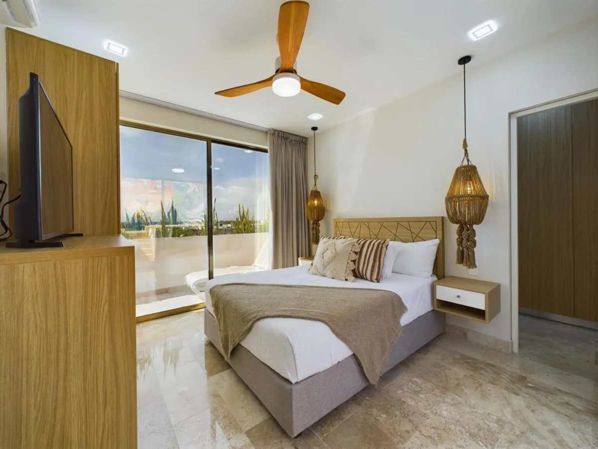 Image 4 of Dreamed Apartment BRAVA With Rooftop & Bridge Pool