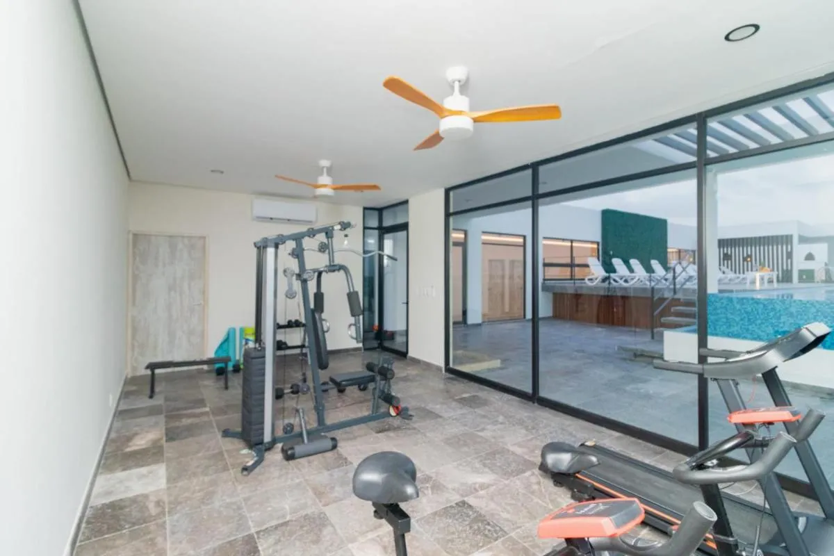 Image 5 of Elegante y moderno Elena 1109