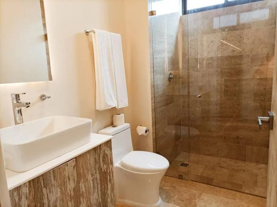 Image 1 of Elle Studio hermoso residencial Sunset View