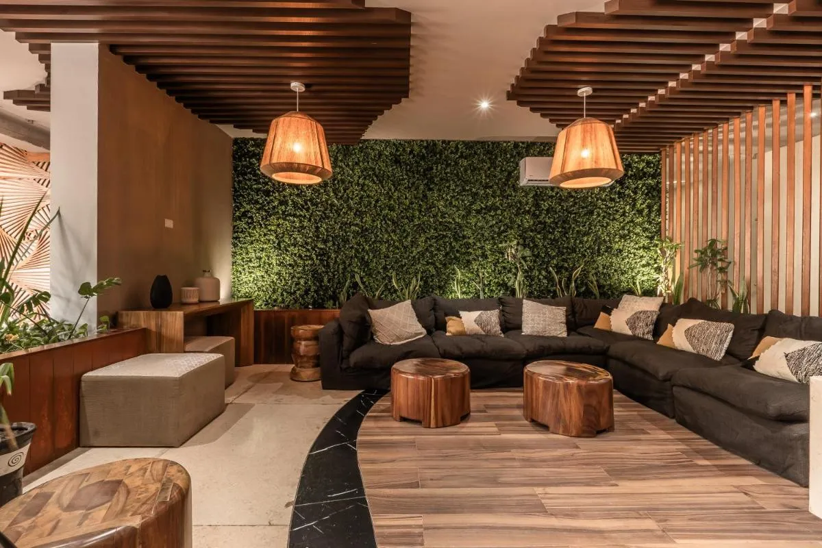 Image 3 of Estudio Lujoso I Menesse