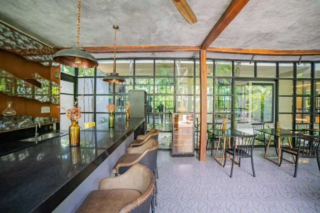 Image 3 of Exclusive Ph Art House free access 2 the beach