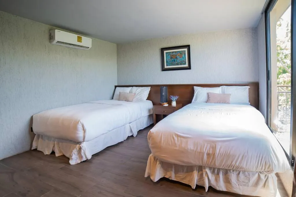 Image 5 of Exclusive Ph Art House free access 2 the beach