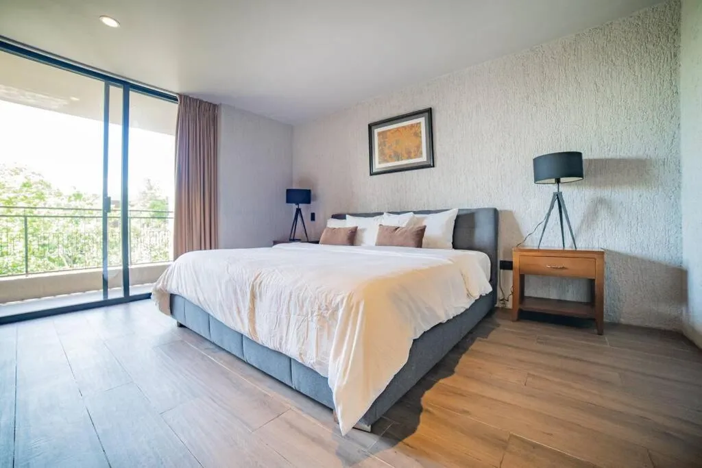 Image 1 of Exclusive Ph Art House free access 2 the beach