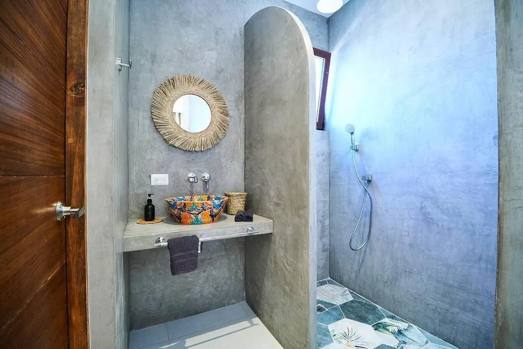 Image 2 of Exotic villa for 10 people with cenote-style pool