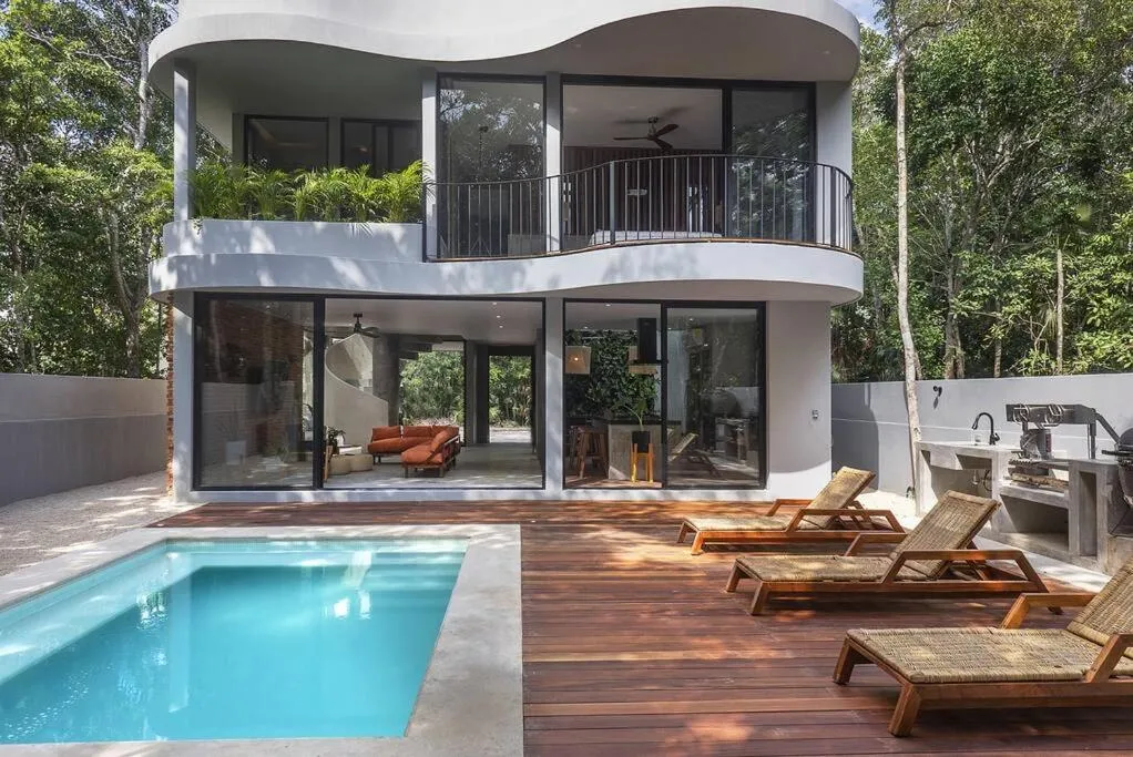 Image 2 of Fantastic 4BR villa 10ppl Pool and Jacuzzi