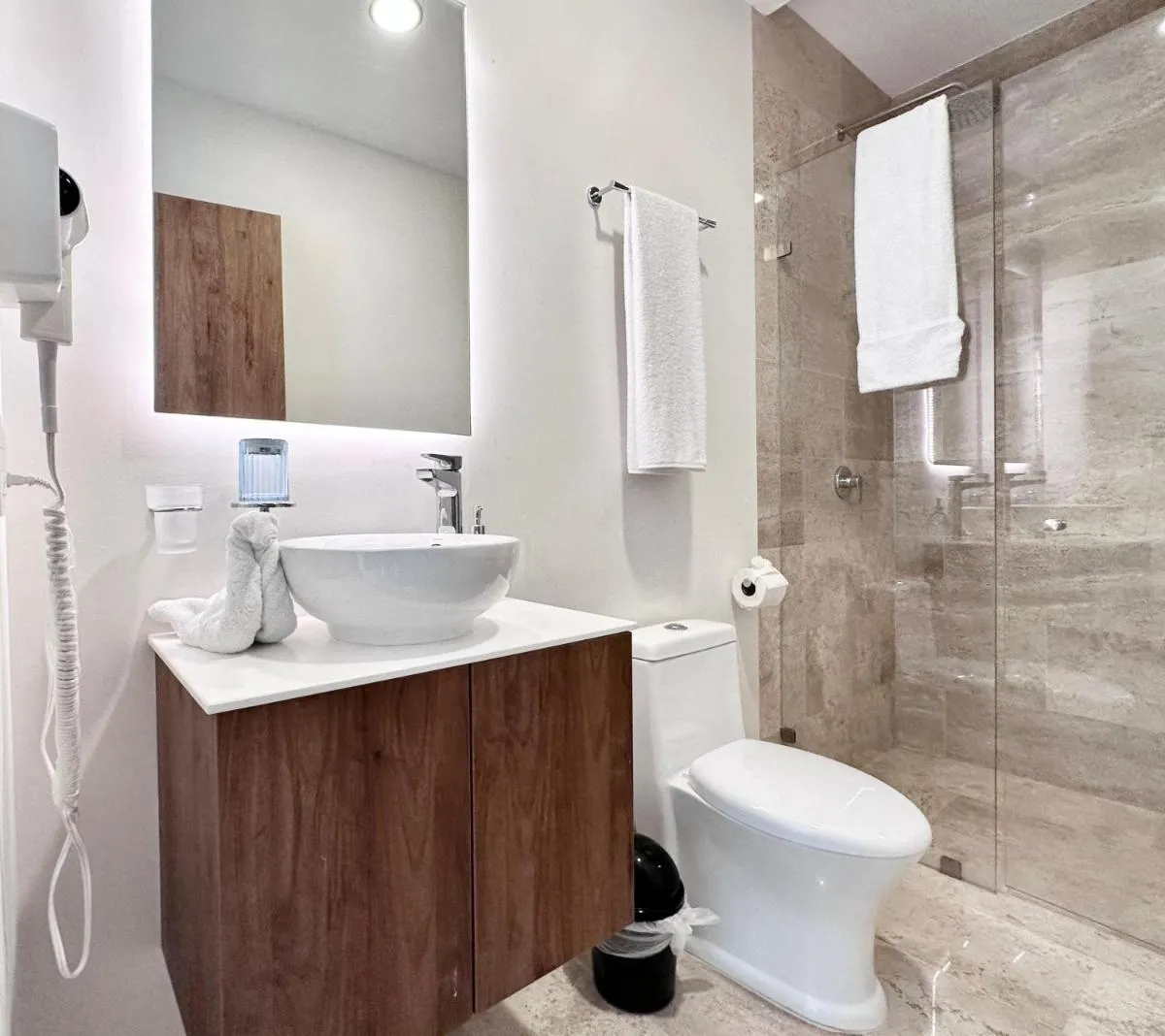 Image 2 of Giada Towers by Andiani Travel