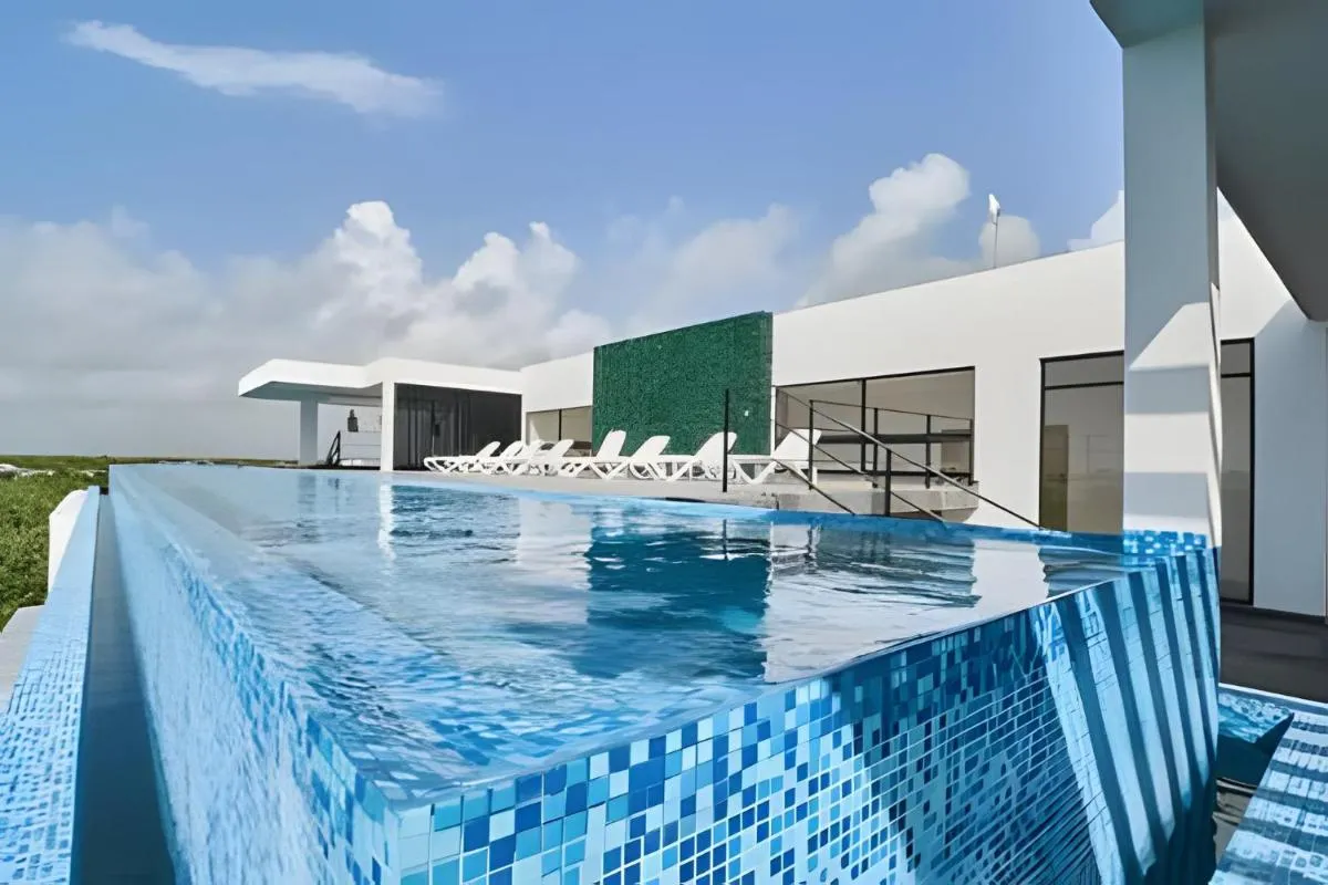 Image 2 of Hermoso Estudio en Aldea Zama