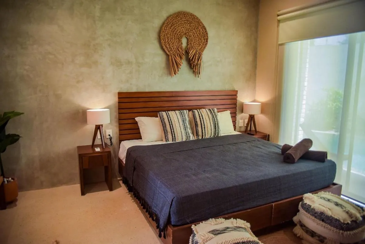 Image 6 of Hermoso estudio con acceso directo a la piscina