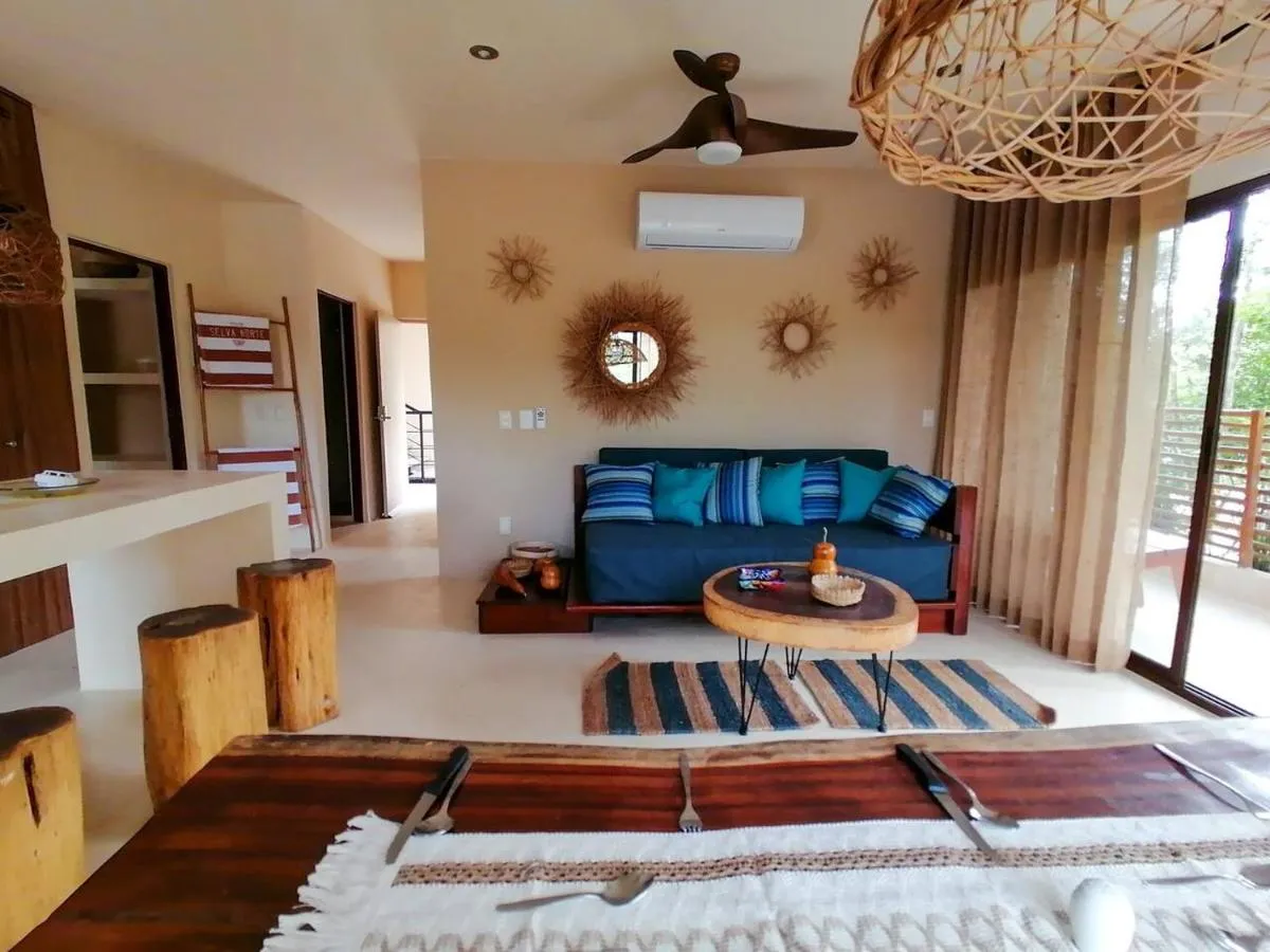 Image 1 of Hibisco 201 en Selva Norte