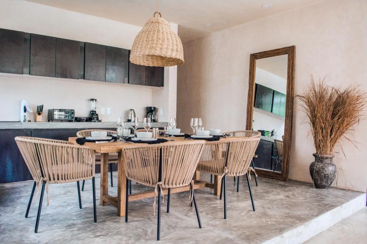 Image 2 of Hidden Gem – Unique Design Pv Pool – Concierge 3A